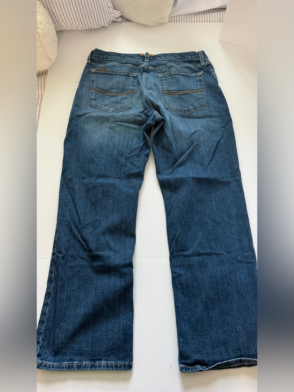 Ariat Men's Bootcut Jeans in Dark Blue Denim - Picture 8 of 8